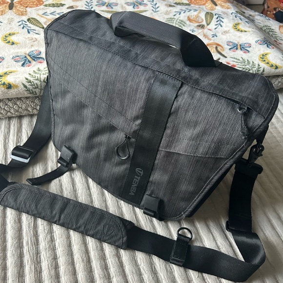Camera Bag - Picture 1 of 6